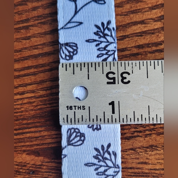 2 /$15 New Tella & Stella Designer Dog Collar Black Baccara Size Large - Picture 8 of 9